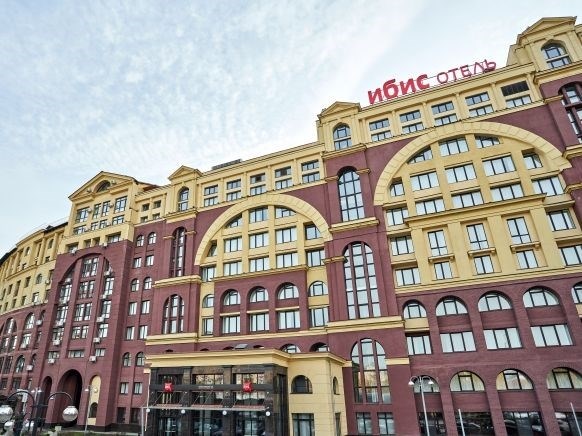 Отель Ibis находится в Москве, рядом с парком Октябрьское поле.