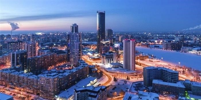 Средняя зарплата в Екатеринбурге в 2024 году